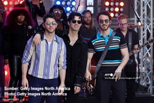 konser jonas brother di jakarta